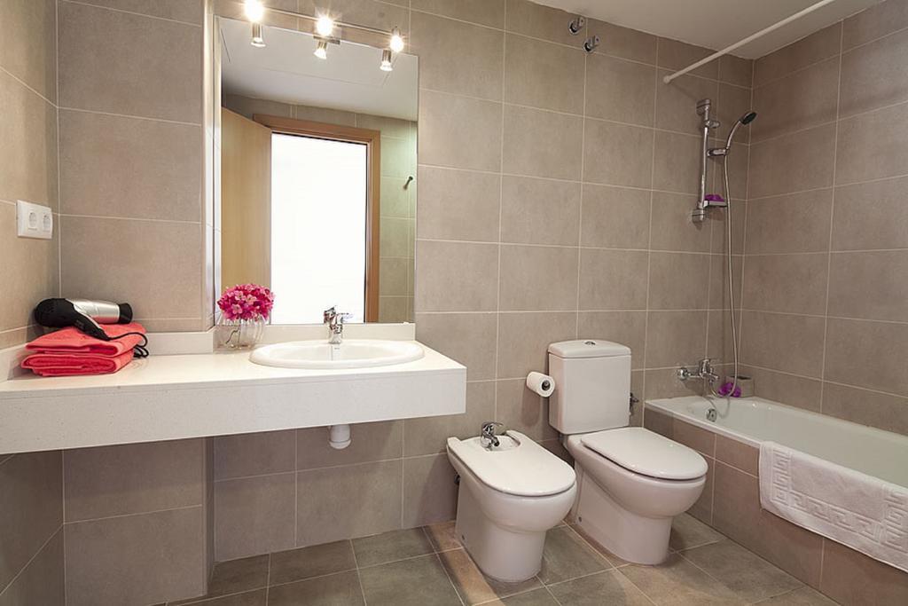 Charmsuites Paralel Barcelona Room photo