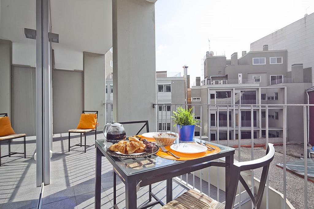 Charmsuites Paralel Barcelona Room photo