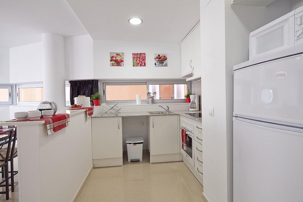 Charmsuites Paralel Barcelona Room photo