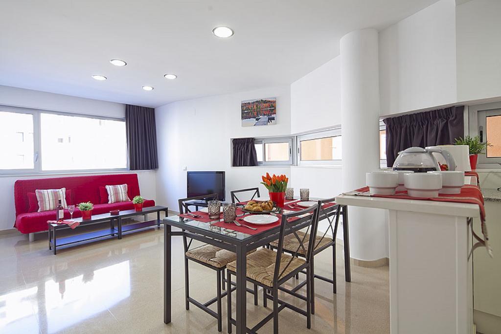 Charmsuites Paralel Barcelona Room photo