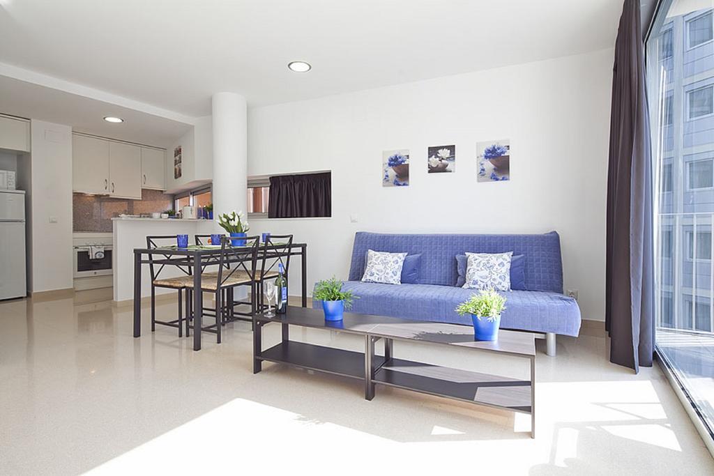 Charmsuites Paralel Barcelona Room photo